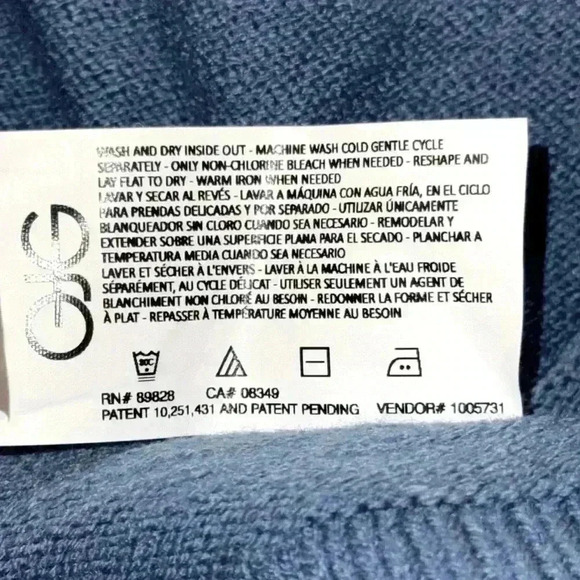 Christian Siriano New York size XXL long sleeve blue pointelle sweater, … - Picture 6 of 10